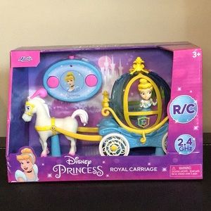 Cinderella Royal Carriage R/C New